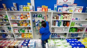Medicamentos en farmacia / EFE