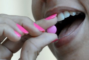 Consumo de medicamentos.  Foto: Otmaro Rodríguez Díaz Mede0248