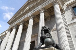 La Ley de Patentes pasará por el Congreso de los Diputados para su aprobación tras contar con un consenso amplio entre los distintos grupos parlamentarios y la mayoría de agentes del sector farmacéutico.