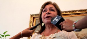 Dianela Parra, presidenta del Colegio de Médicos del Estado Zulia, habló sobre la situación de los insumos farmacéuticos en el país.