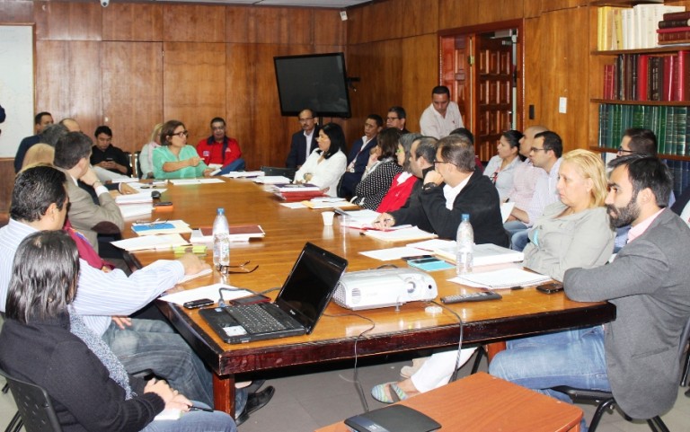 reunión de Ministra con directores