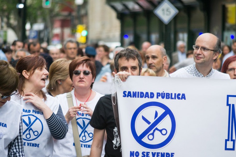 SANIDAD-PUBLICA-mani-25042015-fotos-Pablo-IbaC3B1ez-AraInfo