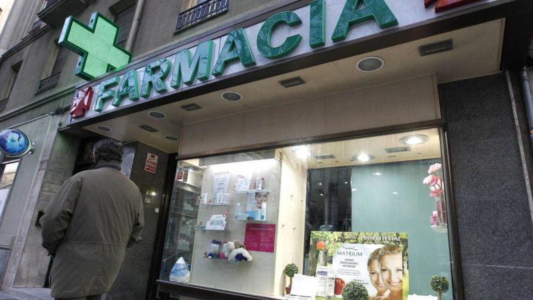 Farmacias-Sanidad-Medicamentos-Patronales-Macroeconomia_153495493_15626839_1706x960