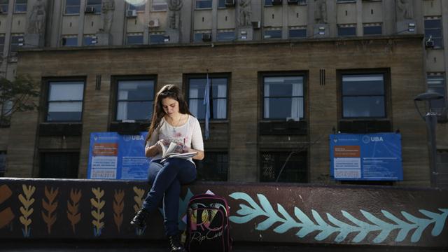 Virginia, 26 años, es estudiante de Medicina y admite que consume Modafinilo cuando tiene que rendir
