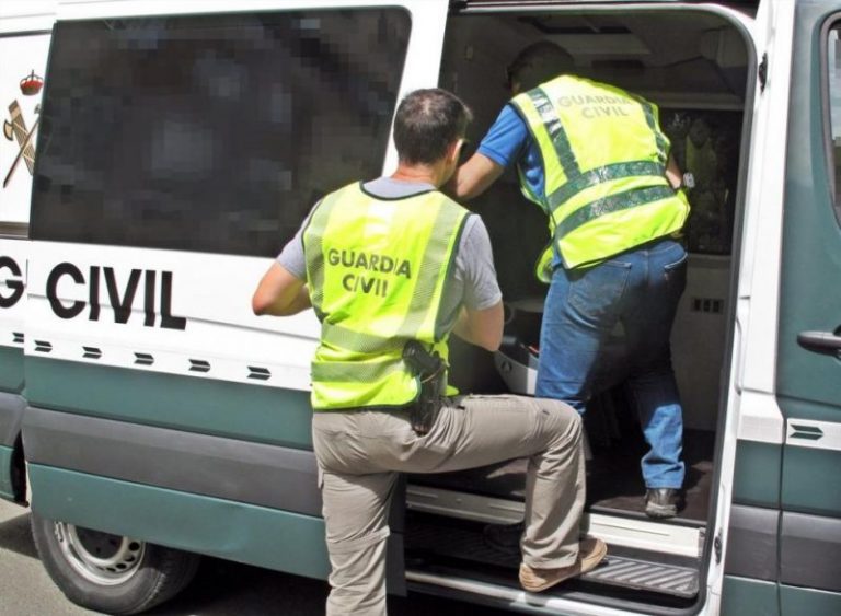 Guardia-Civil-e1493120567628-1
