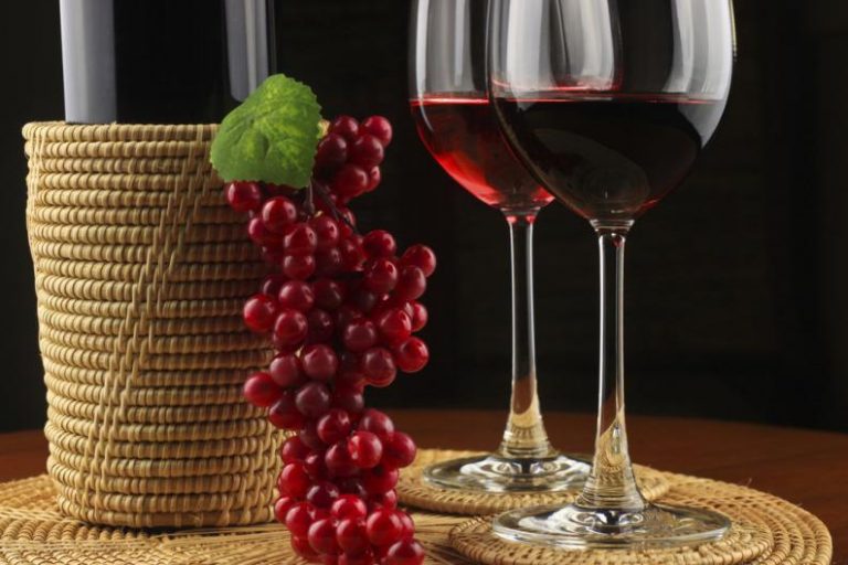 propiedades-curativas-del-vino-tinto-1