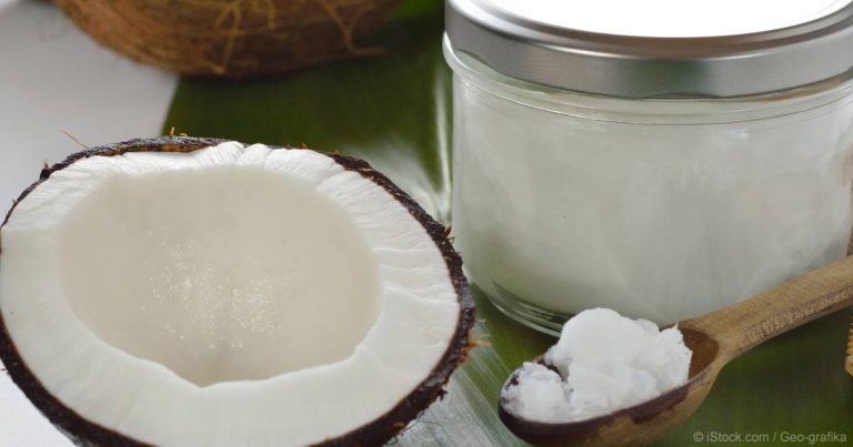 scoop-of-coconut-oil-fb