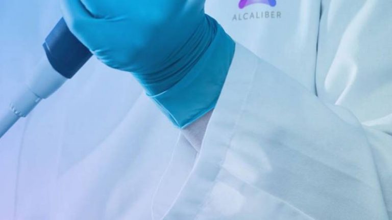 una-epidemia-de-muertes-por-opio-obliga-a-retrasar-la-venta-de-la-farmaceutica-de-abello