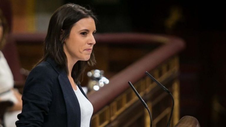 irene-montero-portavoz-de-unidos-podemos-en-el-congreso_15_1000x564