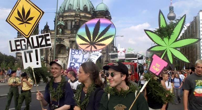 Marcha-en-favor-del-Canabis-reuters.jpg