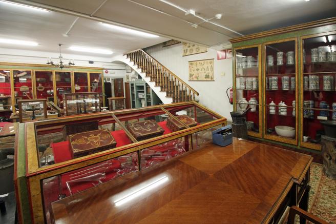 La Facultat de Farmàcia de la UB, en el campus de la Diagonal, alberga este museo