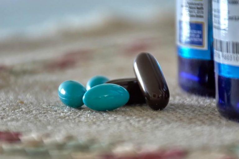 doctores-medicamentos-medicos-706921