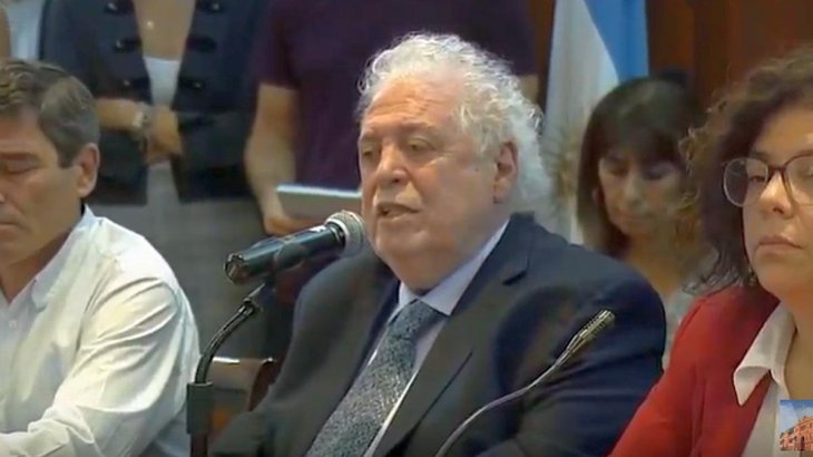El titular de Salud de la Nación estuvo acompañado por Fernán Quirós, su par en la Ciudad, y Carla Vizzotti, secretaria de acceso a la Salud, quien destacaron el trabajo realizado por la clínica Suizo Argentina desde el momento en que decidieron notificar el caso a las autoridades.