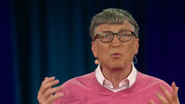 bill-gates-durante-su-charla-teg-en-el-ano-2015-926690