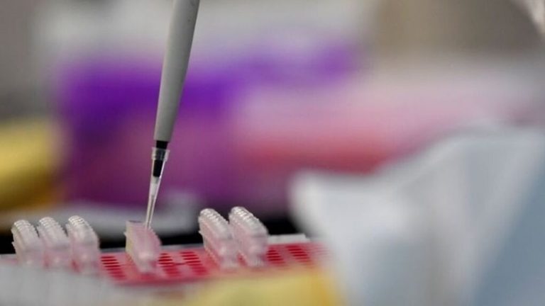 farmaceutica-Gilead-frente-carrera-coronavirus_1331876888_14913256_1020x574