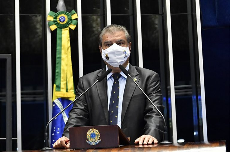 senador nelsinho
