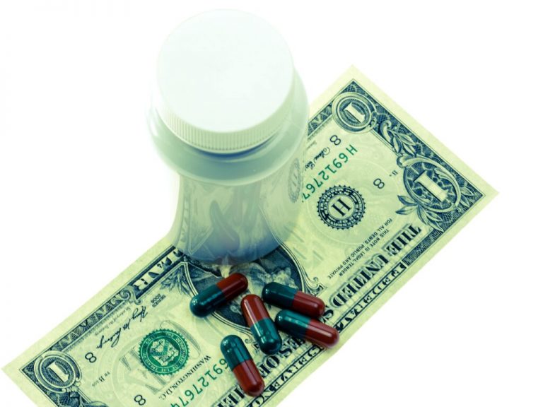 Ilustracion-05-pag-19-doCC81lares-y-medicamentos-1024x768-1