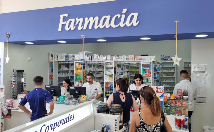 Otro cambio es que los farmacéuticos podrán estar a cargo de más de una farmacia. Foto: Fernando de la Orden