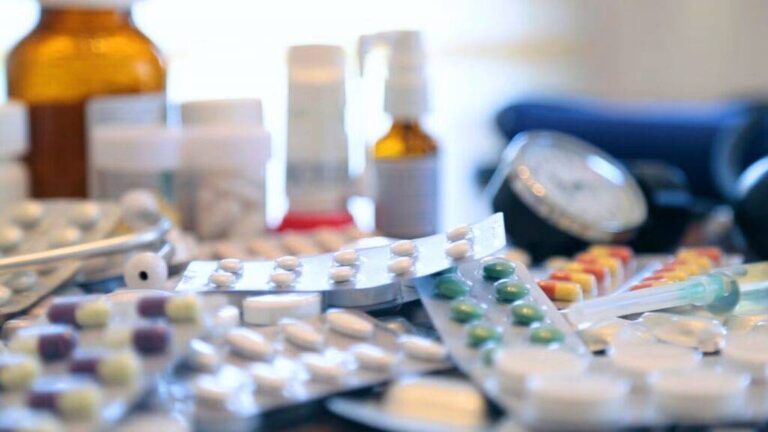 La-compra-de-medicamentos-sigue-siendo-un-privilegio-solo-para-una-parte-de-la-poblacion-mundial.-Foto-OMS-1024x576-1