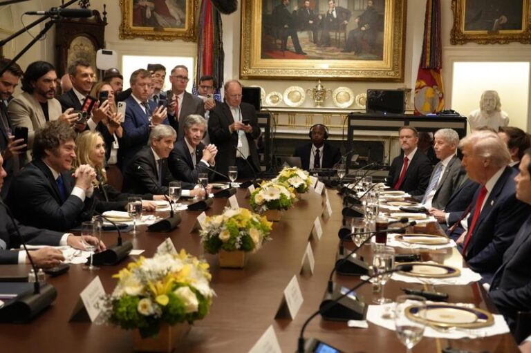 javier-milei-la-casa-blanca-donald-trump