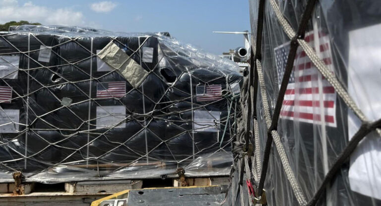 Más de seis toneladas de medicamentos llegan a Venezuela provenientes de Estados Unidos