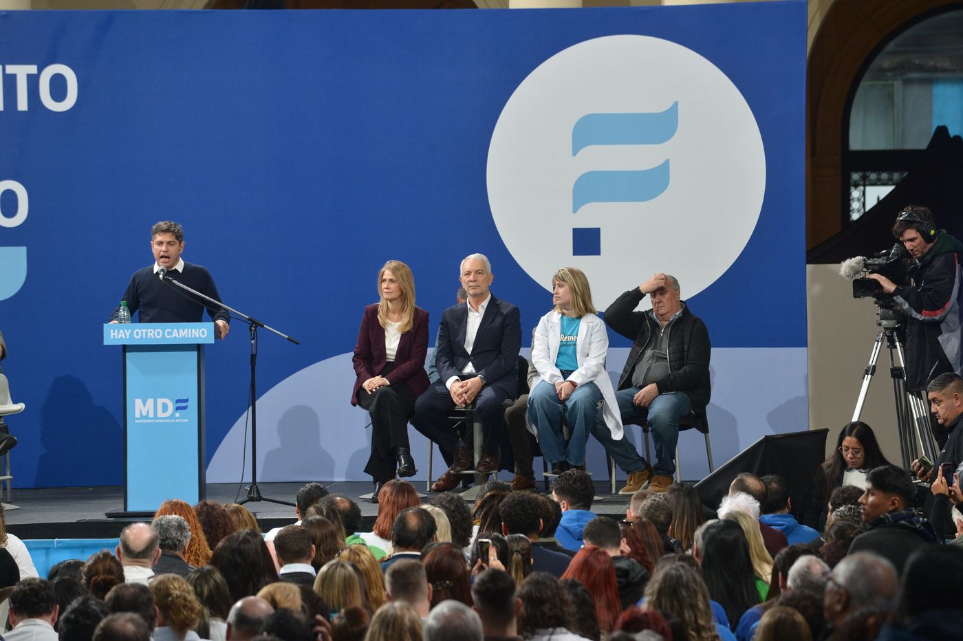 Axel Kicillof encabezó el lanzamiento del MDF Salud en La Plata